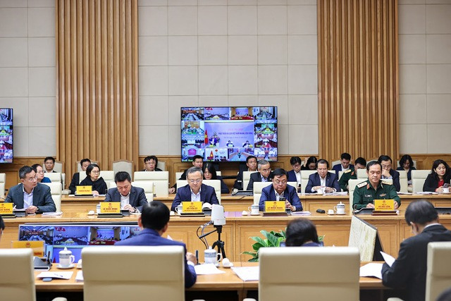 Các đại biểu tham dự Hội nghị tại điểm cầu Hà Nội. Ảnh: VGP/Nhật Bắc