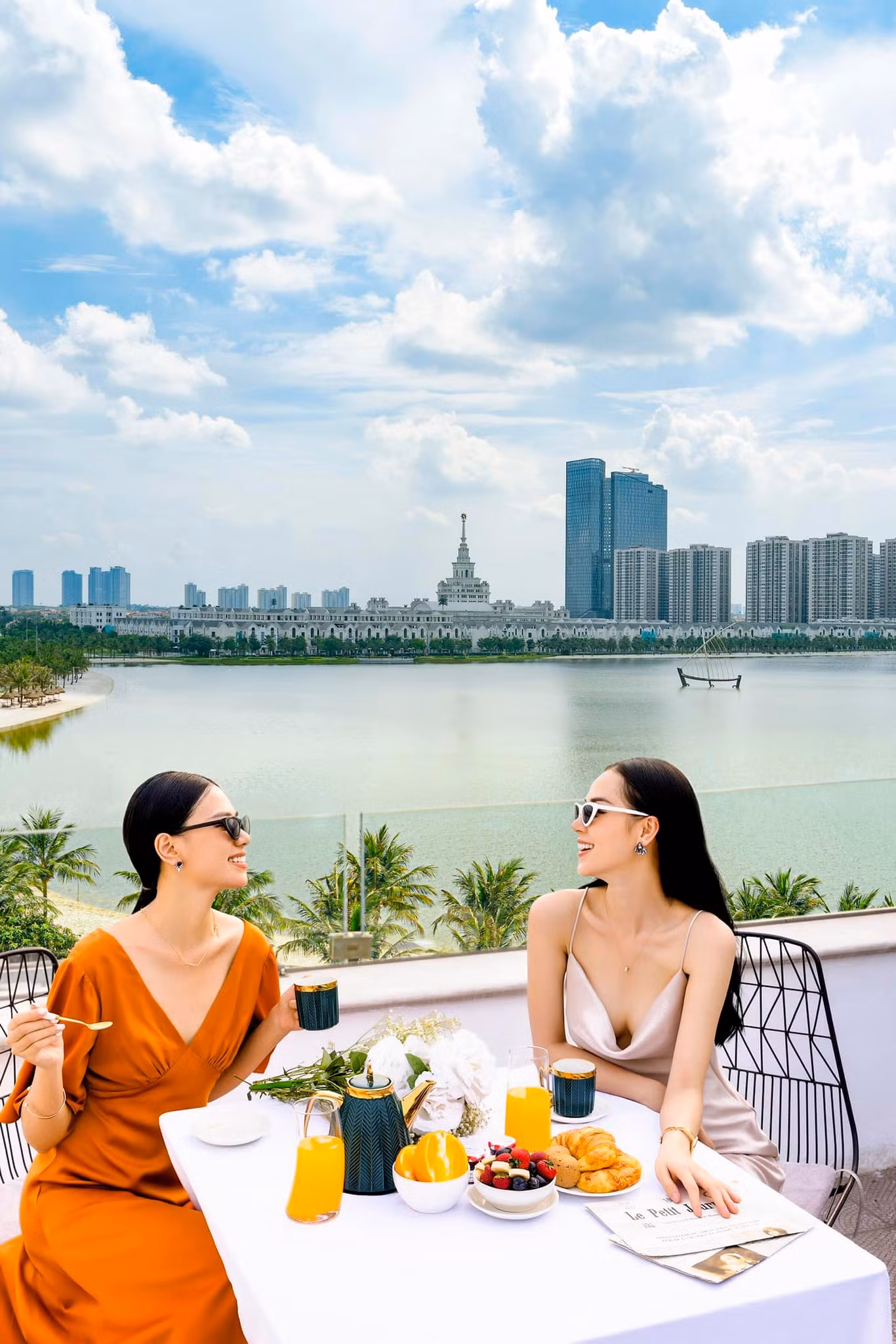 Tổ hợp Lagoon Complex trở thành điểm ăn uống, vui chơi thu hút giới trẻ nhất phía Đông Thủ đô. Tổ hợp Lagoon Complex trở thành điểm ăn uống, vui chơi thu hút giới trẻ nhất phía Đông Thủ đô.