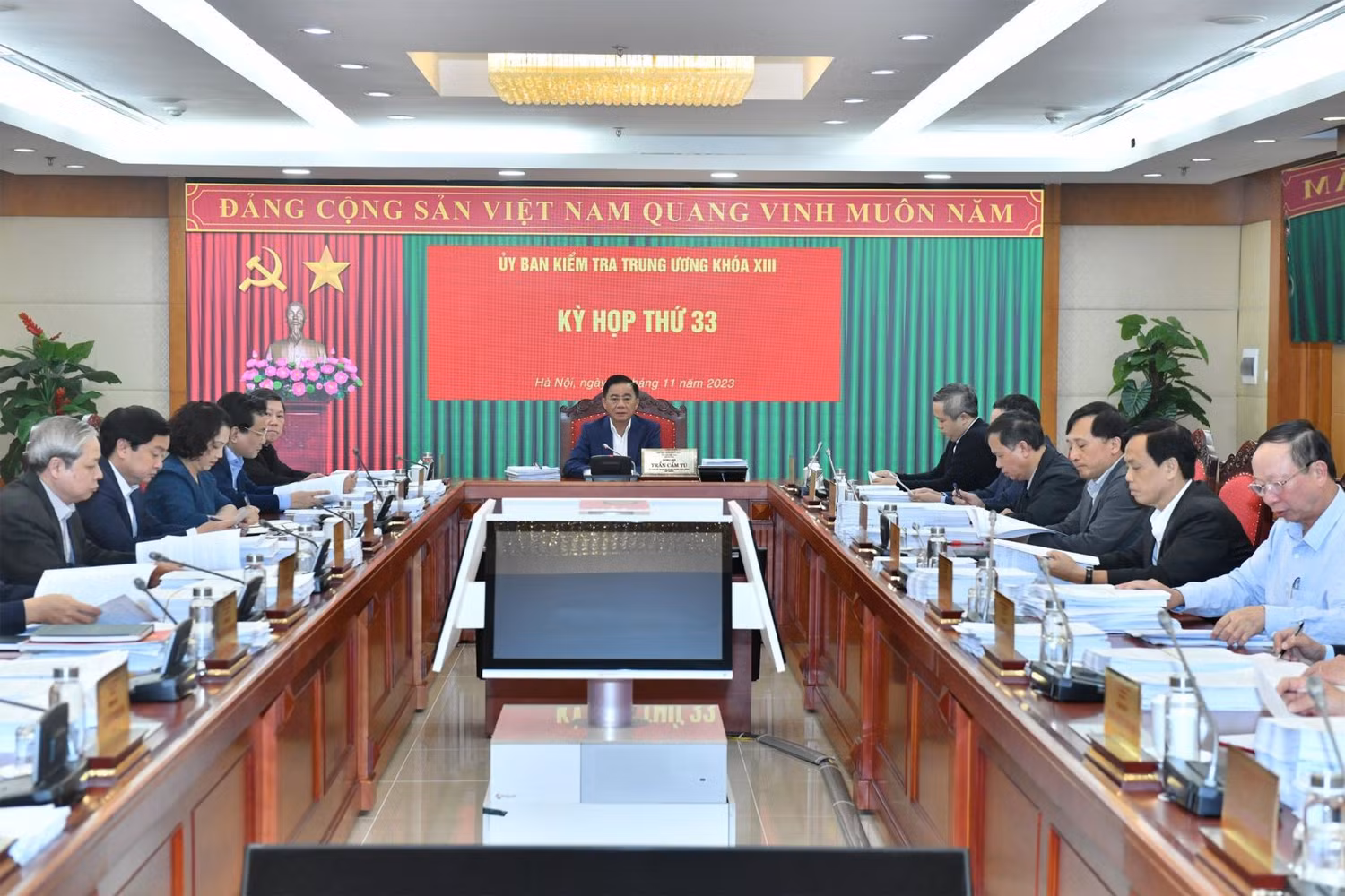 Từ ngày 14 đến ngày 16/11/2023, tại Hà Nội, Ủy ban Kiểm tra Trung ương đã họp Kỳ thứ 33. Ảnh: Ubkttw.vn Từ ngày 14 đến ngày 16/11/2023, tại Hà Nội, Ủy ban Kiểm tra Trung ương đã họp Kỳ thứ 33. Ảnh: Ubkttw.vn