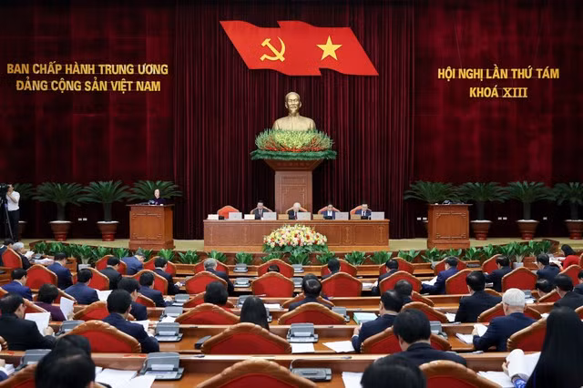 Quy hoạch Ban Chấp hành Trung ương khóa XIV là một nội dung được Hội nghị Trung ương 8 khóa XIII xem xét. Ảnh: VGP/Nhật Bắc