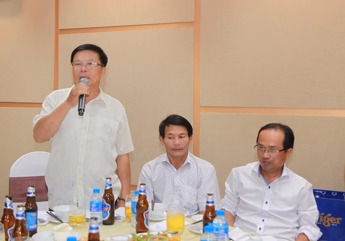 Ông Phan Đình Tiến – Đại diện nhân dân thôn Thạch Nham Tây, xã Hòa Nhơn, huyện Hòa Vang, Thành phố Đà Nẵng chia sẻ tại buổi lễ. Ông Phan Đình Tiến – Đại diện nhân dân thôn Thạch Nham Tây, xã Hòa Nhơn, huyện Hòa Vang, Thành phố Đà Nẵng chia sẻ tại buổi lễ.