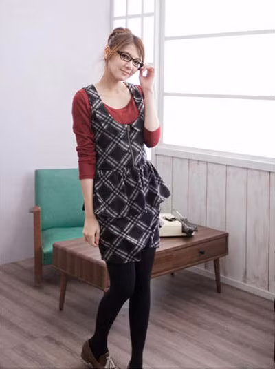 Bạn có thể kết hợp với một đôi bốt hoặc giày búp bê đều rất dễ thương! Bạn có thể kết hợp với một đôi bốt hoặc giày búp bê đều rất dễ thương!