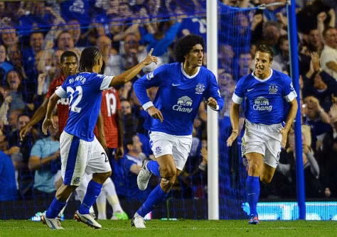 Fellaini ghi bàn duy nhất trong trận thắng 1-0 ở lượt đi.