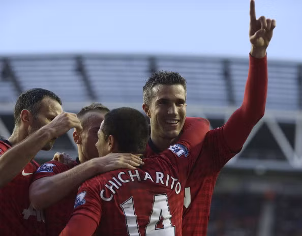 Nếu duy trì tần suất ghi bàn hiện tại, Van Persie & Chicharito có thể sẽ đưa Man Utd tới chức vô địch.