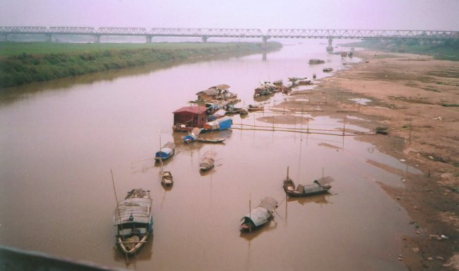 Bộ Kế hoạch và Đầu tư thừa nhận "siêu dự án" của Công ty TNHH Xuân Thiện trên sông Hồng sẽ tác động đến môi trường - ảnh nguồn Petrotimes. Bộ Kế hoạch và Đầu tư thừa nhận "siêu dự án" của Công ty TNHH Xuân Thiện trên sông Hồng sẽ tác động đến môi trường - ảnh nguồn Petrotimes.