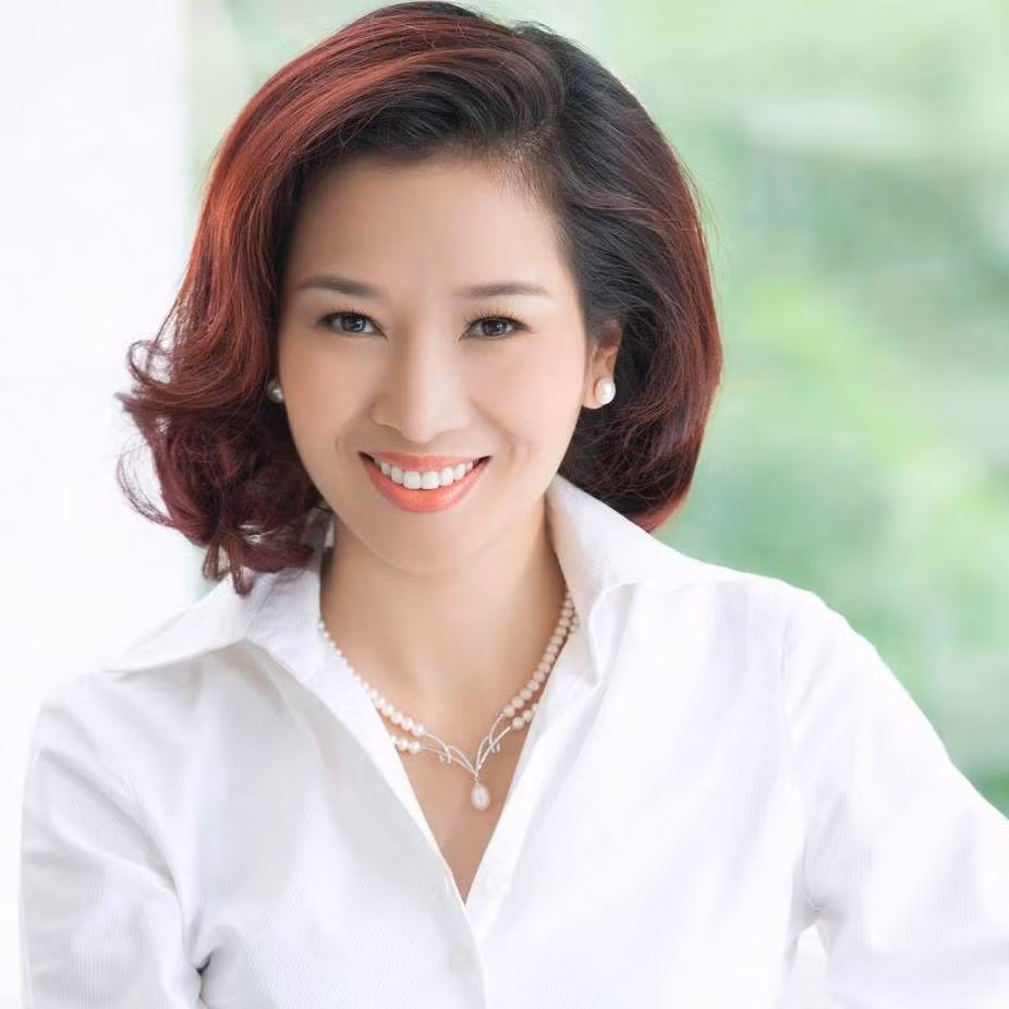 Hoa hậu thể thao 1995, doanh nhân Thu Hương Hoa hậu thể thao 1995, doanh nhân Thu Hương
