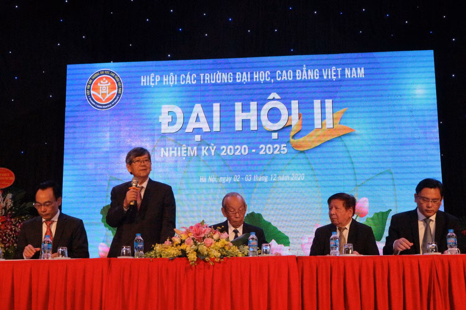 Ngày thứ 2 Đại hội Hiệp hội Các trường đại học, cao đẳng Việt Nam nhiệm kỳ II, ảnh: Thùy Linh. Ngày thứ 2 Đại hội Hiệp hội Các trường đại học, cao đẳng Việt Nam nhiệm kỳ II, ảnh: Thùy Linh.