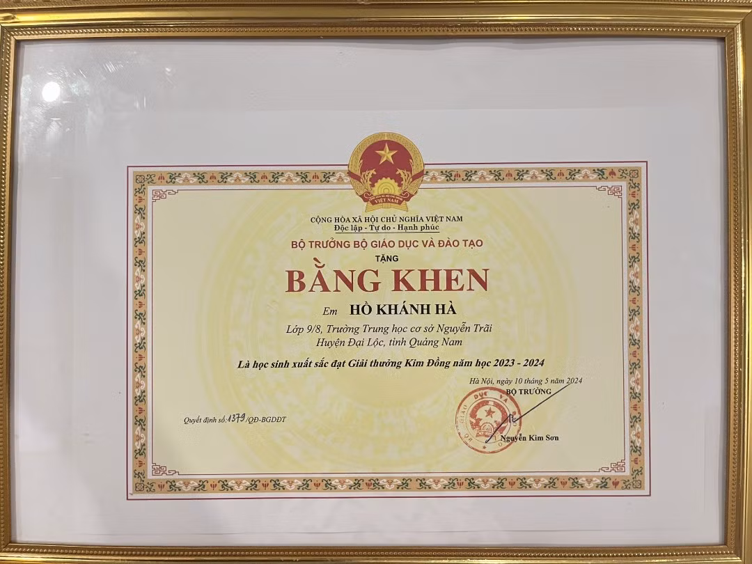 ho-khanh-ha.jpg