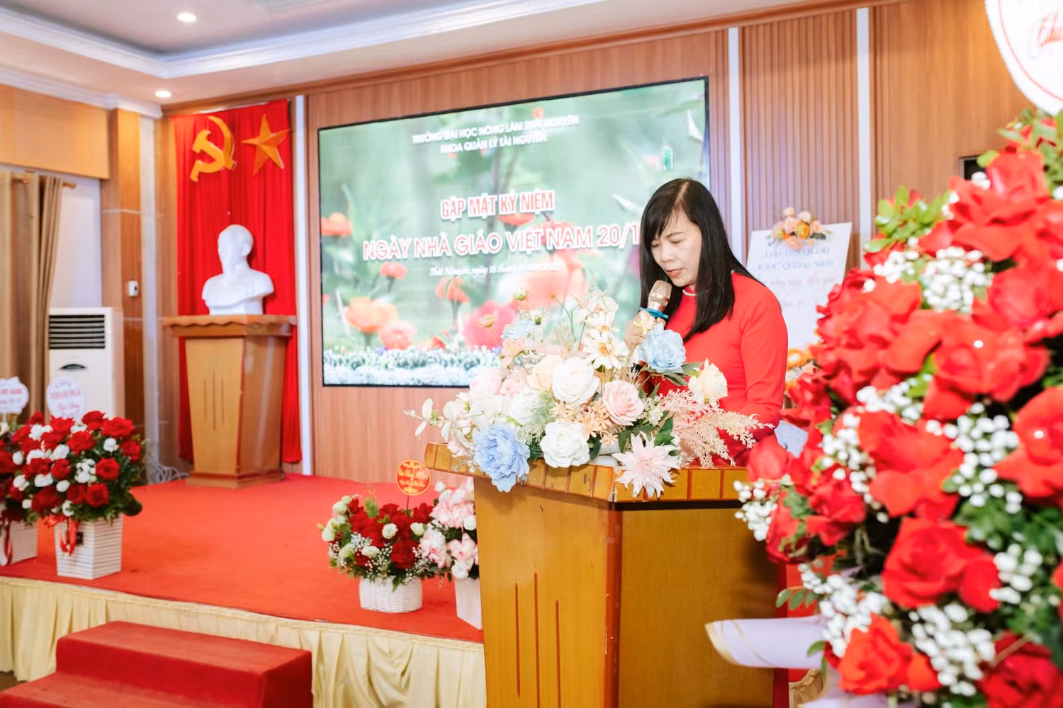 CO-THUY.jpg
