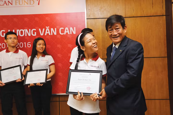 DN625_Hocbong180915_Luong-Van-Can.jpg