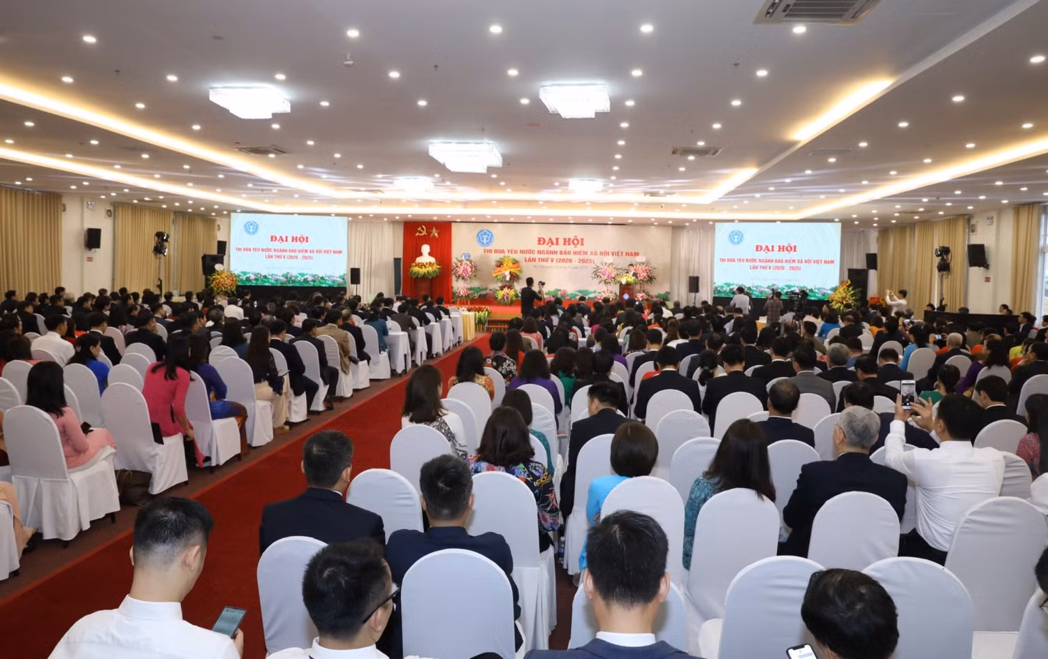Toàn cảnh Đại hội.
