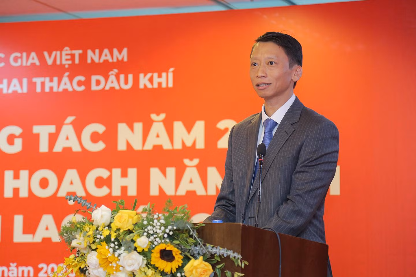 Ông Trần Hồng Nam – Chủ tịch Hội đồng thành viên PVEP phát biểu tại Hội nghị