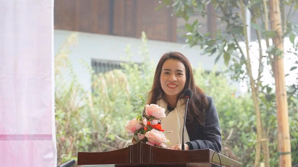 Bà Trần Thị Như Trang – Giám đốc Quỹ Vì Tầm Vóc Việt. Bà Trần Thị Như Trang – Giám đốc Quỹ Vì Tầm Vóc Việt.