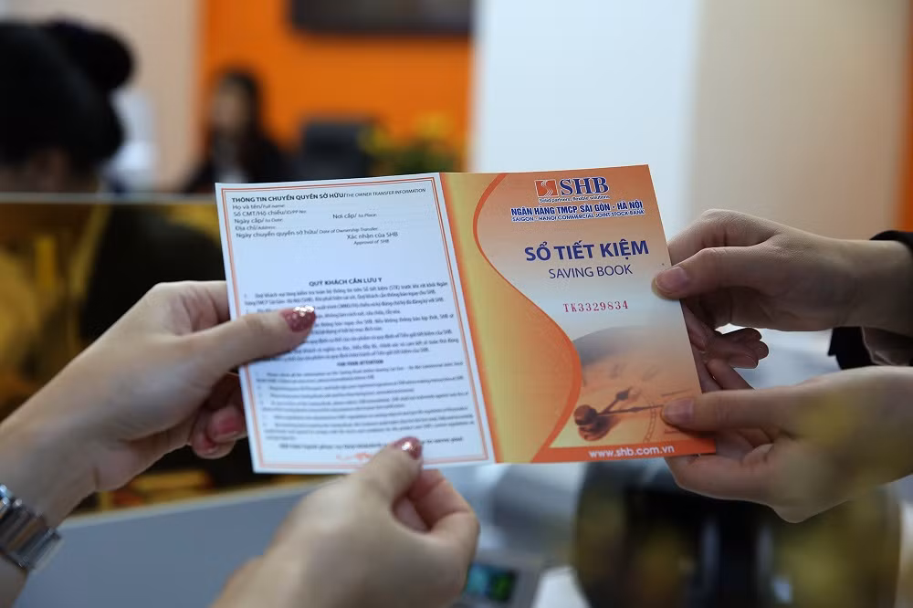 Chương trình khuyến mại “Ưu đãi tưng bừng – Vui mừng sinh nhật” là món quà ý nghĩa để tri ân khách hàng đã, đang và sẽ đồng hành cùng SHB trong chặng đường phát triển tiếp theo. Chương trình khuyến mại “Ưu đãi tưng bừng – Vui mừng sinh nhật” là món quà ý nghĩa để tri ân khách hàng đã, đang và sẽ đồng hành cùng SHB trong chặng đường phát triển tiếp theo.