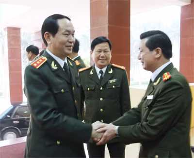 Thượng tướng Trần Đại Quang, Ủy viên Bộ Chính trị, Bộ trưởng Bộ Công an thăm và động viên cán bộ chiến sĩ Bộ Tư lệnh Cảnh vệ Thượng tướng Trần Đại Quang, Ủy viên Bộ Chính trị, Bộ trưởng Bộ Công an thăm và động viên cán bộ chiến sĩ Bộ Tư lệnh Cảnh vệ