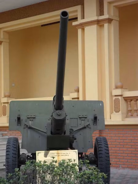 Pháo chống tăng 57 mm Zis-2: Sản xuất năm 1941, 1943 tại Liên Xô; số lượng 10,016 chiếc. Pháo chống tăng 57 mm Zis-2: Sản xuất năm 1941, 1943 tại Liên Xô; số lượng 10,016 chiếc.