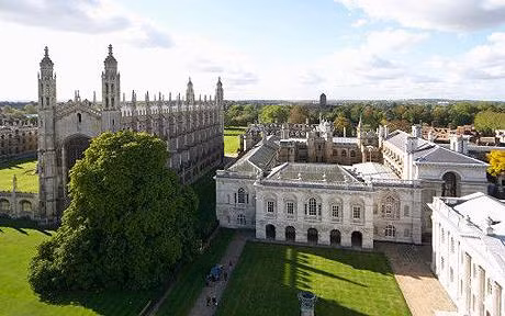 Trong bảng xếp hạng của Tổ chức QS World University Rankings năm 2011, Trường đại học Cambridge của Anh được đánh giá có chất lượng tốt nhất thế giới, Đại học Harvard của Mỹ xếp hạng hai. Đây là năm thứ 2 liên tiếp Đại Học Cambridge được Tổ chức QS đặt ở vị trí danh giá nhất trong bảng xếp hạng các trường đại học hàng đầu thế giới. Trong bảng xếp hạng của Tổ chức QS World University Rankings năm 2011, Trường đại học Cambridge của Anh được đánh giá có chất lượng tốt nhất thế giới, Đại học Harvard của Mỹ xếp hạng hai. Đây là năm thứ 2 liên tiếp Đại Học Cambridge được Tổ chức QS đặt ở vị trí danh giá nhất trong bảng xếp hạng các trường đại học hàng đầu thế giới.