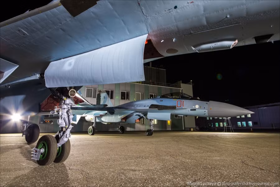 Quân khu miền Đông Nga mới biên chế 2 máy bay chiến đấu Su-35 Quân khu miền Đông Nga mới biên chế 2 máy bay chiến đấu Su-35