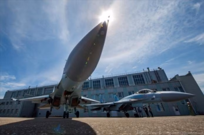 Máy bay chiến đấu Su-35 Nga