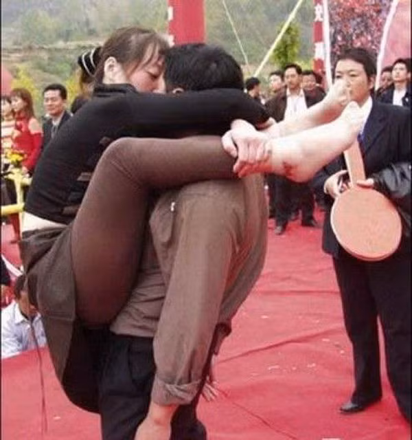 Tình yêu nồng cháy. Tình yêu nồng cháy.