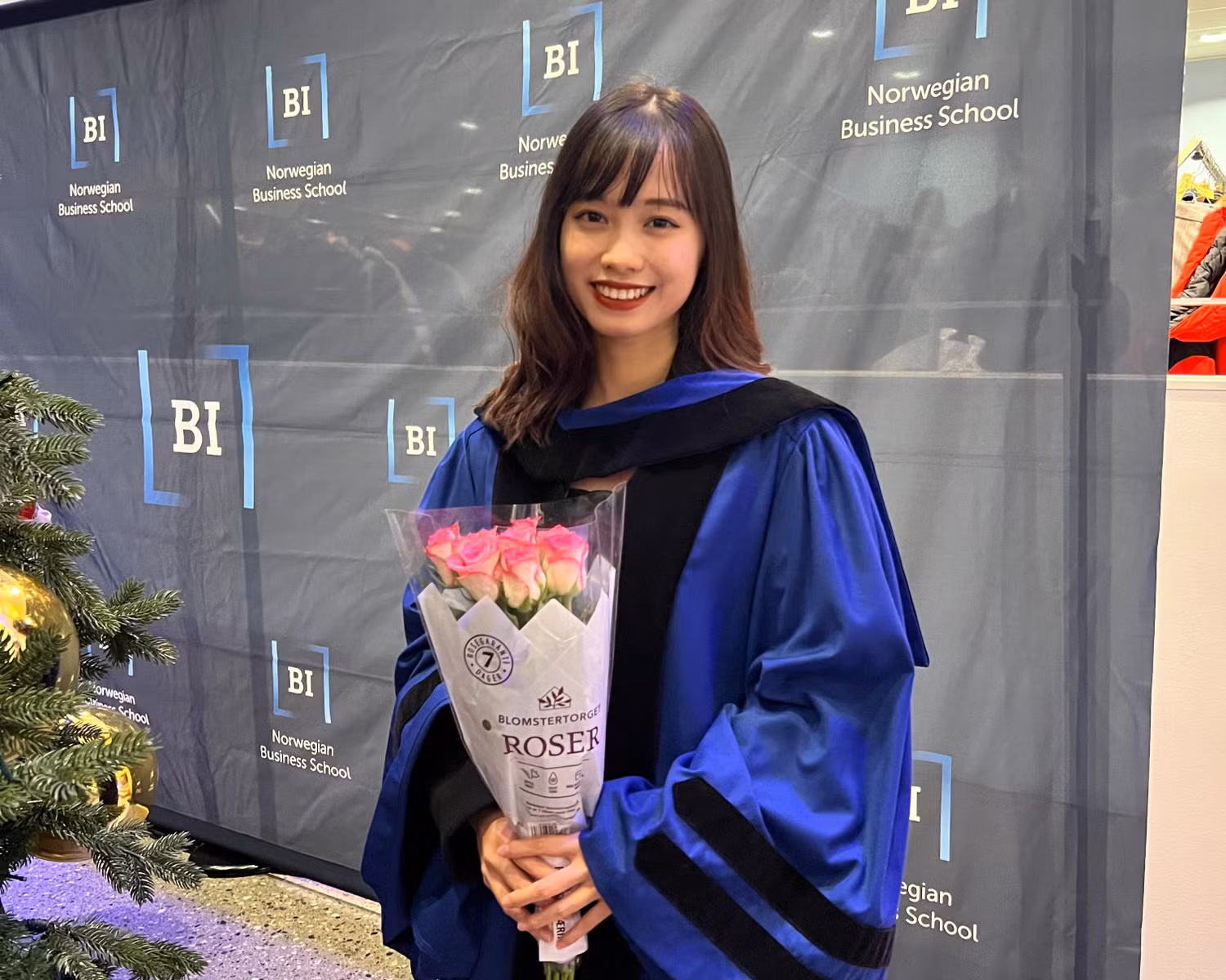 Nguyễn Hải Hậu đã tốt nghiệp thạc sĩ ngành Kinh doanh tại Trường BI Norwegian Business School với bằng danh dự (Graduation with Honours) cùng số điểm GPA 4.8/5.0 (Ảnh: NVCC).
