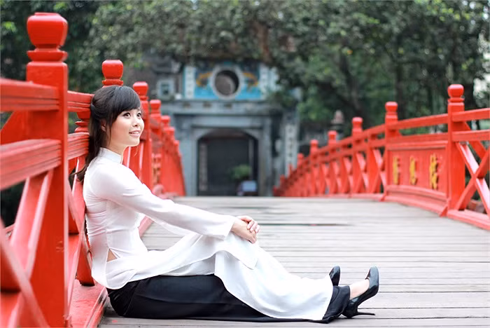 <<HOTGIRL YẾN KOREA LÀM LU MỜ CẢ HOA CỎ MÙA XUÂN <<TỔNG DUYỆT DIỄU BINH HOÀNH TRÁNG KHAI GIẢNG HV CẢNH SÁT <<Á KHÔI CĐ TÀI CHÍNH - HẢI QUAN ĐẸP LÃNG MẠN TRONG SẮC TÍM <<NGỠ NGÀNG HOT GIRL CÓ VẺ ĐẸP GIỐNG CA SỸ BẢO THY <<HOTGIRL THANH THỦY ƯỚC MƠ TRỞ THÀNH CÔ GIÁO