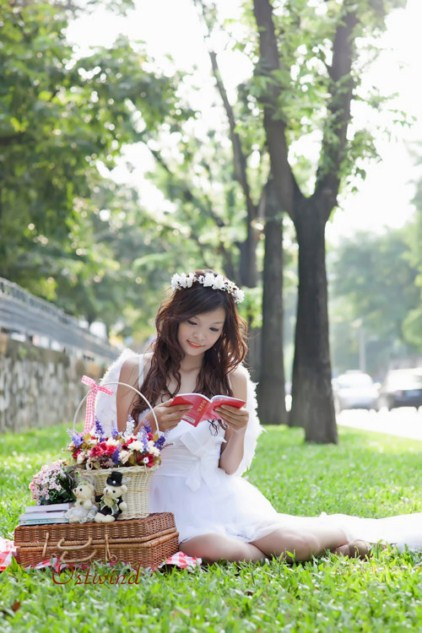 >>Hotgirl ĐH Mỹ thuật Công nghiệp tuyệt xinh trong váy cô dâu >>Những nữ sinh diện áo dài đẹp hơn Hoa hậu Mai Phương Thúy (P23) >>Vẻ đẹp sexy của thiếu nữ thành Vinh >>Cư dân mạng "chao đảo" vì teenmodel Thảo Hương
