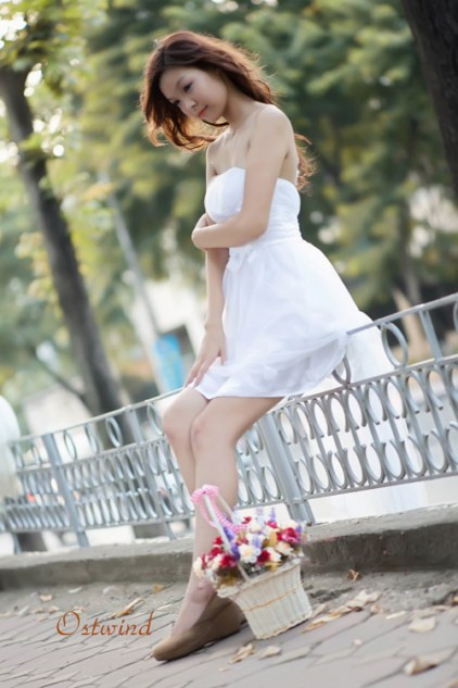 >>Hotgirl ĐH Mỹ thuật Công nghiệp tuyệt xinh trong váy cô dâu >>Những nữ sinh diện áo dài đẹp hơn Hoa hậu Mai Phương Thúy (P23) >>Vẻ đẹp sexy của thiếu nữ thành Vinh >>Cư dân mạng "chao đảo" vì teenmodel Thảo Hương