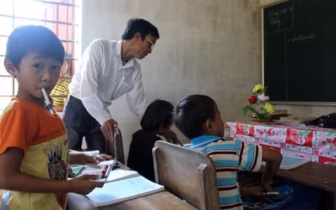 Xem 'chú lính chì' Thiện Nhân đi xe đạp một chân Chùm ảnh: Học sinh TP.HCM “nhởn nhơ” phóng xe phân khối lớn Những nữ sinh diện áo dài đẹp hơn cả Hoa hậu Mai Phương Thúy (P26) Á khôi ĐH Văn hóa Hà Nội chờ tỏa sáng tại Imiss Thăng Long