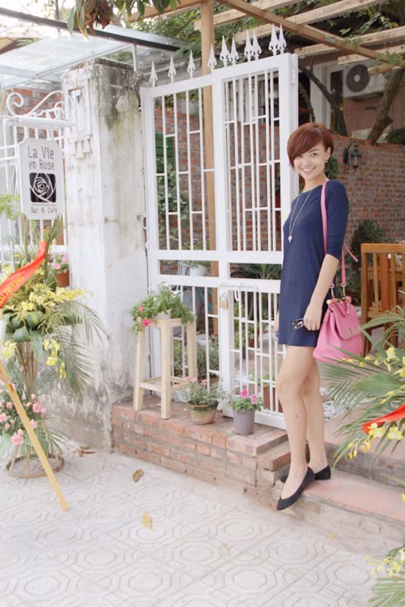 >>AI ĐẸP HƠN HOTGIRL KIM PHƯỢNG NHỮNG NỮ SINH DIỆN ÁO DÀI ĐẸP HƠN HOA HẬU MAI PHƯƠNG THÚY (P32) <<HOTGIRL HỌC V IỆN BÁO CHÍ ĐẸP RẠNG NGỜI TRONG SẮC THU <<NỮ SINH ĐH PHƯƠNG ĐÔNG THƯỚT THA ÁO DÀI <<NGẨN NGƠ TRƯỚC STYLE DỄ THƯƠNG CỦA HƯƠNG ZINNIE >>KINH DỊ LỄ HỘI HÓA TRANG CỦA SINH VIÊN >>AI ĐẸP HƠN HOTGIRL KIM PHƯỢNG NHỮNG NỮ SINH DIỆN ÁO DÀI ĐẸP HƠN HOA HẬU MAI PHƯƠNG THÚY (P32) <<HOTGIRL HỌC V IỆN BÁO CHÍ ĐẸP RẠNG NGỜI TRONG SẮC THU <<NỮ SINH ĐH PHƯƠNG ĐÔNG THƯỚT THA ÁO DÀI <<NGẨN NGƠ TRƯỚC STYLE DỄ THƯƠNG CỦA HƯƠNG ZINNIE >>KINH DỊ LỄ HỘI HÓA TRANG CỦA SINH VIÊN