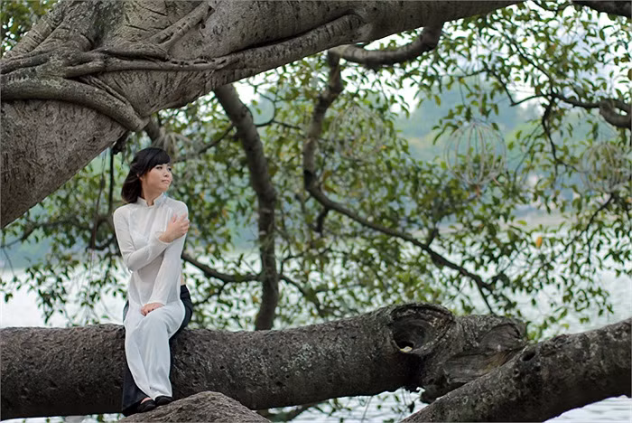 <<HOTGIRL YẾN KOREA LÀM LU MỜ CẢ HOA CỎ MÙA XUÂN <<TỔNG DUYỆT DIỄU BINH HOÀNH TRÁNG KHAI GIẢNG HV CẢNH SÁT <<Á KHÔI CĐ TÀI CHÍNH - HẢI QUAN ĐẸP LÃNG MẠN TRONG SẮC TÍM <<NGỠ NGÀNG HOT GIRL CÓ VẺ ĐẸP GIỐNG CA SỸ BẢO THY <<HOTGIRL THANH THỦY ƯỚC MƠ TRỞ THÀNH CÔ GIÁO