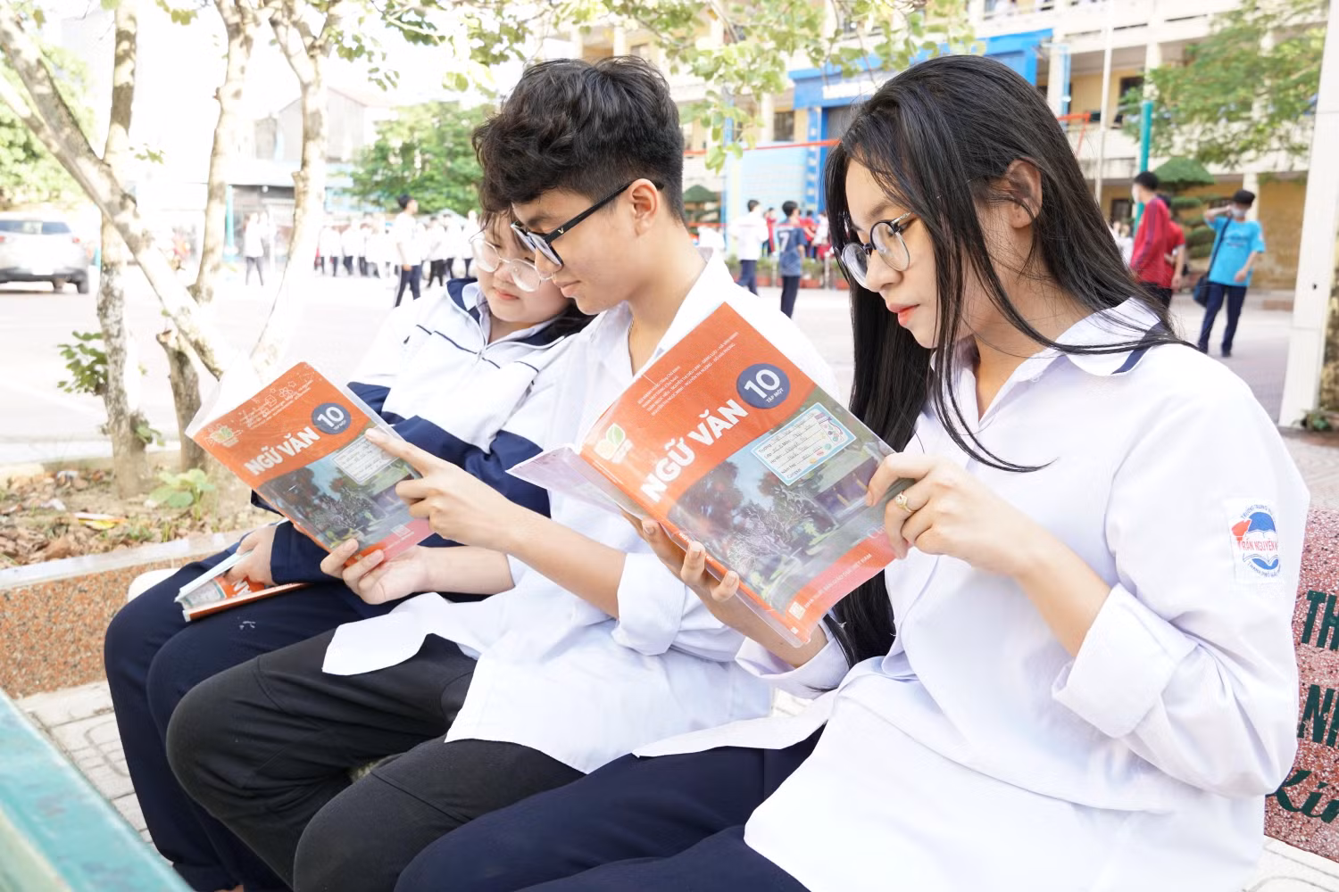 Phần trắc nghiệm trong bài kiểm tra Ngữ văn có nhiều câu hỏi gây nhiễu (Ảnh: Phạm Linh) Phần trắc nghiệm trong bài kiểm tra Ngữ văn có nhiều câu hỏi gây nhiễu (Ảnh: Phạm Linh)