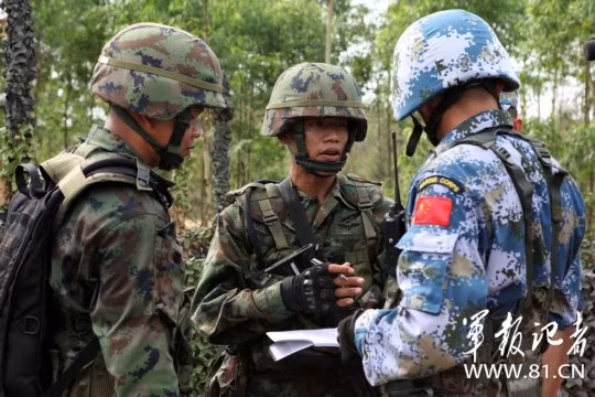 Trao đổi huấn luyện "trên giấy".