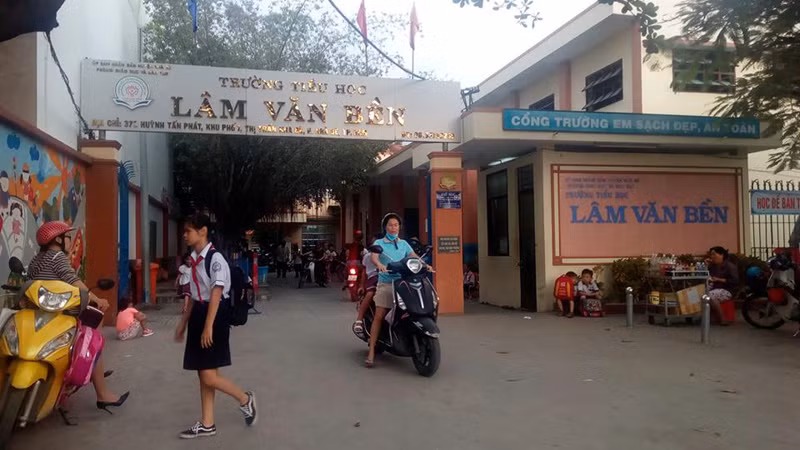 Trường Tiểu học Lâm Văn Bền. (Ảnh: H.L)