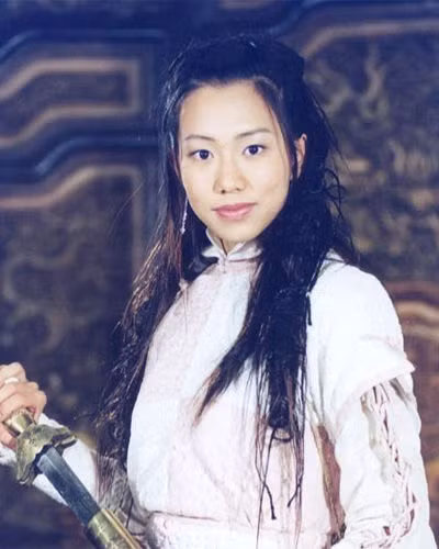 Ngô Thần Quân trong vai Song Nhi, Hoa Nghị sản xuất 2001.