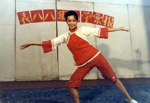 Tưởng Văn Lệ là sinh viên khóa 88 HV Điện ảnh Bắc Kinh.