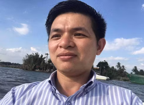 Anh Võ Quốc Bình vừa có đơn kiến nghị lên Chính phủ, giải tán Hội phụ huynh (ảnh: VQB) Anh Võ Quốc Bình vừa có đơn kiến nghị lên Chính phủ, giải tán Hội phụ huynh (ảnh: VQB)