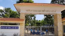 Giật hụi tiền tỷ của 45 giáo viên vẫn được xếp hạng hoàn thành nhiệm vụ ảnh 1