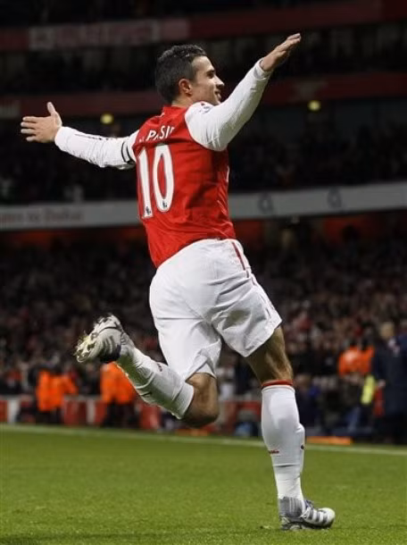 Đây là bàn thắng thứ 15 của Van Persie sau 15 trận đấu của mùa giải này.
