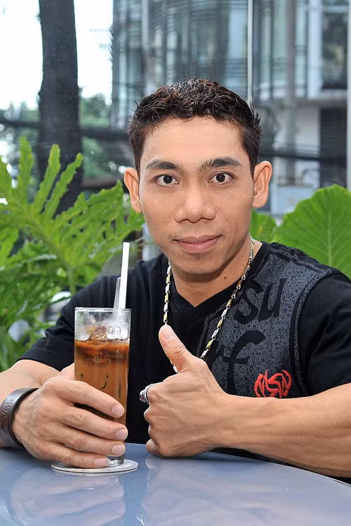 Sự kết hợp giữa Phạm Văn Mách và Văn Mai Hương khiến nhiều người bất ngờ…