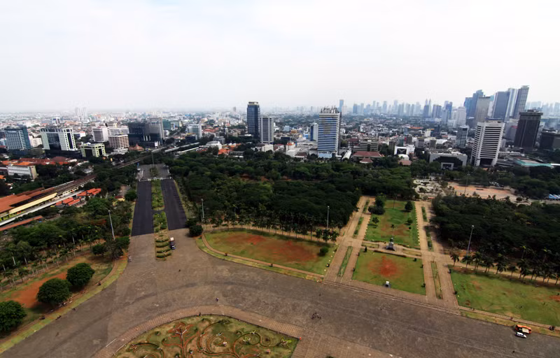 SEA Games 26 đang đến gần, và Monas sẽ là điểm viếng thăm lý tưởng của các đoàn thể thao tới Indonesia dịp này. SEA Games 26 đang đến gần, và Monas sẽ là điểm viếng thăm lý tưởng của các đoàn thể thao tới Indonesia dịp này.