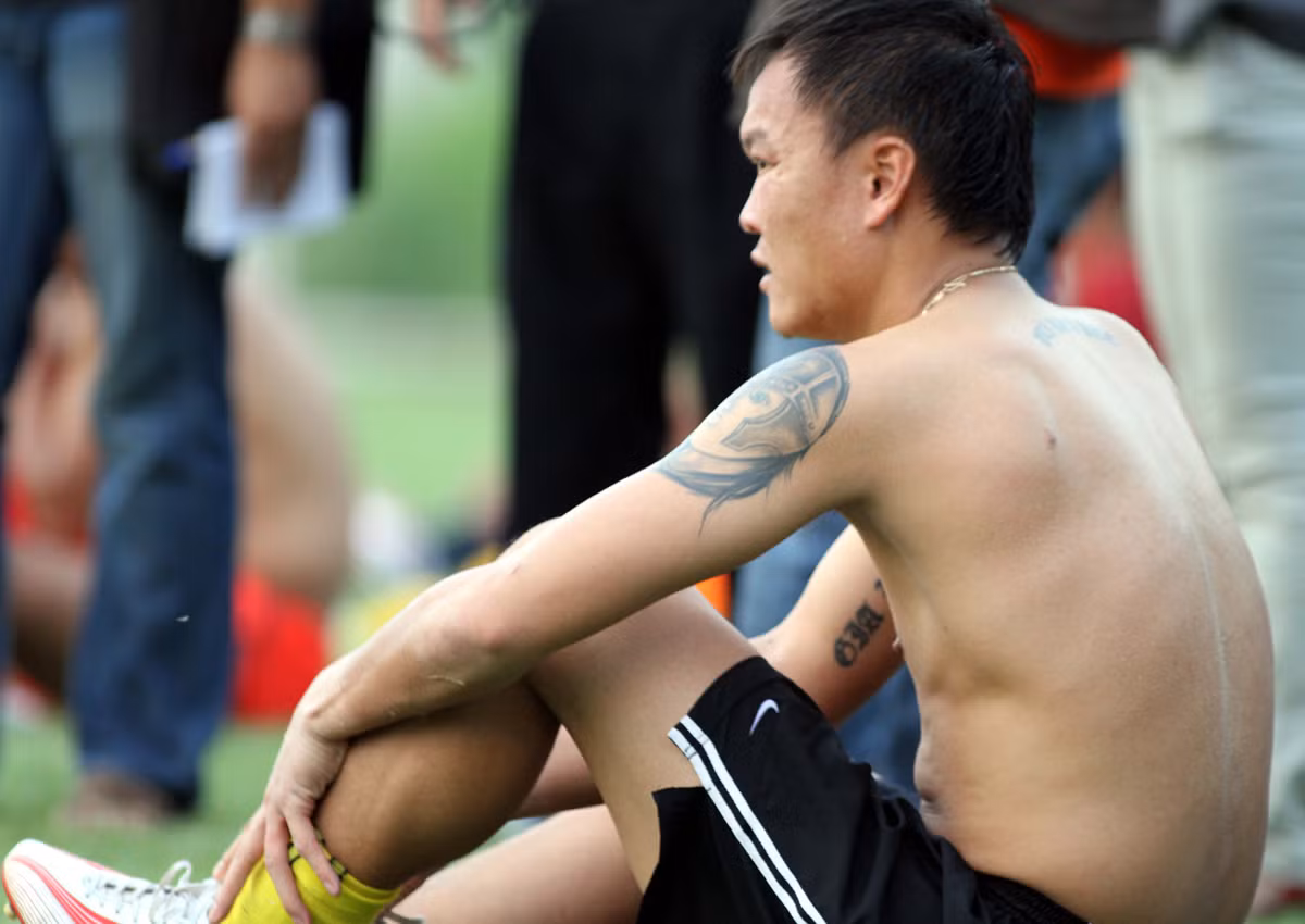 Thủ môn Dương Hồng Sơn. Thủ môn Dương Hồng Sơn.