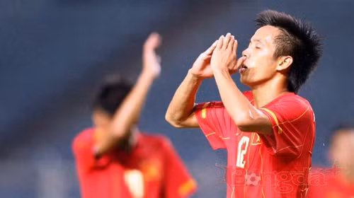 Văn Quyết buồn ở trận thua U-23 Indonesia... Văn Quyết buồn ở trận thua U-23 Indonesia...