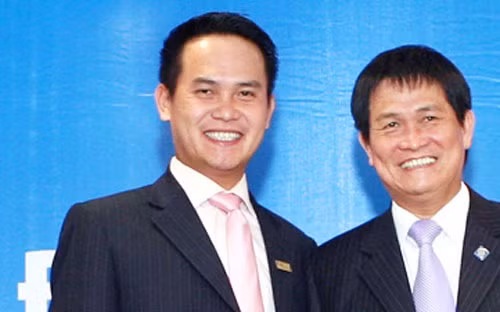 Trong vòng hơn 1 tháng, cha con ông Đặng Văn Thành đã rời khỏi Sacombank - ngân hàng do ông Thành sáng lập gần 20 trước.