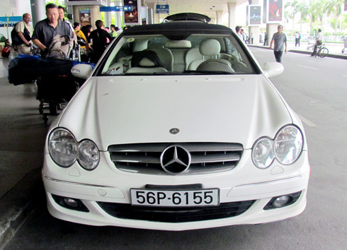 CLK350 mui trần chỉ có ở thế hệ thứ 2 của CLK-class (2002-2009).