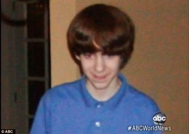 Hung thủ Adam Lanza.