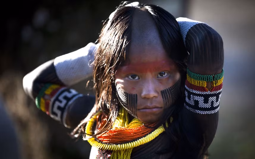Làng Kari-Oca được lựa chọn là địa điểm diễn ra "Hội nghị Nhân dân". Theo tiếng Tupi-Guarani, nó có nghĩa là "nhà của người đàn ông da trắng". Làng Kari-Oca được lựa chọn là địa điểm diễn ra "Hội nghị Nhân dân". Theo tiếng Tupi-Guarani, nó có nghĩa là "nhà của người đàn ông da trắng".