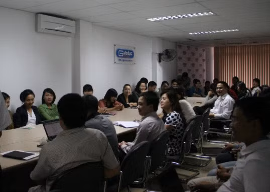 Môi trường học tập và làm việc năng động với đội ngũ phóng viên trẻ, giàu nhiệt huyết tại báo GDVN