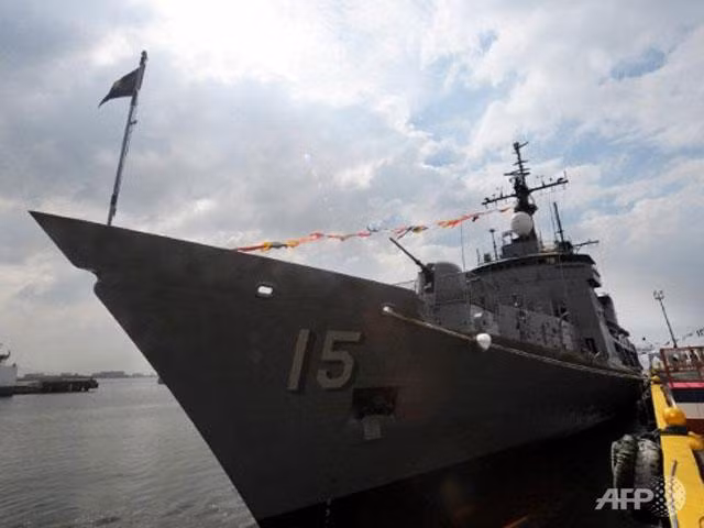 Tàu Gregorio del Pilar lớp Hamilton neo tại cảng ở Manila ngày 14/12/2011.