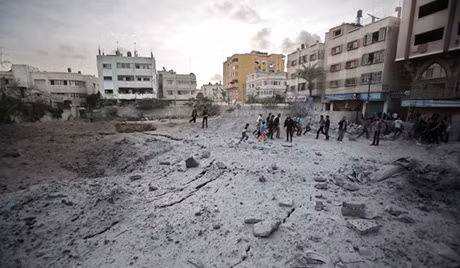 Sớm hay muộn, Israel sẽ tiến vào dải Gaza và lật đổ chế độ của Hamas. Sớm hay muộn, Israel sẽ tiến vào dải Gaza và lật đổ chế độ của Hamas.
